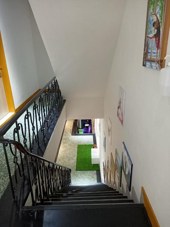 Swf淡水新五福旅館 Sinwufu Hotel ภายนอก รูปภาพ